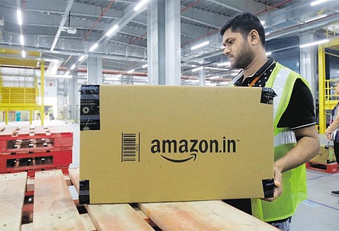 இந்து கடவுளை அவமதிக்கும் விதமான பொருட்கள் விற்பனை அமேசானுக்கு கடும் எதிர்ப்பு