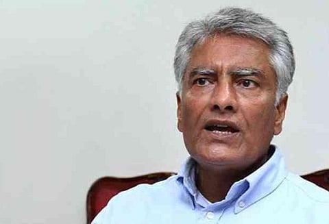 மனைவி பெயரில் சுவிஸ் வங்கியில் ரூ.7 கோடி - காங்கிரஸ் வேட்பாளர் தகவல்