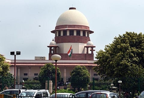 அரசு கல்லூரியில் சேர்க்க கோரி தமிழக மருத்துவ மாணவர்களின் மேல்முறையீட்டு மனு தள்ளுபடி சுப்ரீம் கோர்ட்டு உத்தரவு