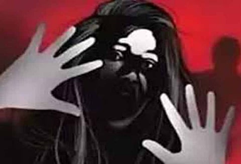 பொள்ளாச்சி பாலியல் வழக்கு; இளம்பெண்கள் கற்பழிக்கப்பட்டு ‘வீடியோ’ பதிவு சி.பி.ஐ. விசாரணையில் உறுதியானது