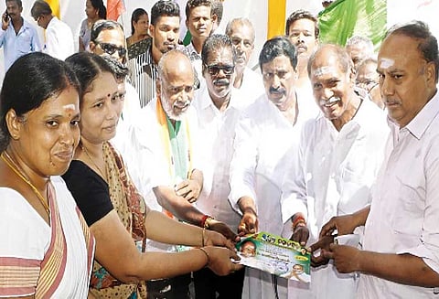 அரசு செய்யாததை சுட்டிக்காட்டினால் பொய் பிரசாரமா? ரங்கசாமி கேள்வி