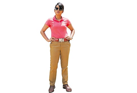 4 சண்டை காட்சிகளில் நந்திதா ‘டூப்’ இல்லாமல் நடித்தார்