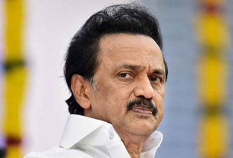 அண்ணா பல்கலைக்கழகம் கல்விக் கட்டணம் செலுத்த கெடு விதித்தது மிகுந்த வேதனை அளிக்கிறது - மு.க.ஸ்டாலின் அறிக்கை