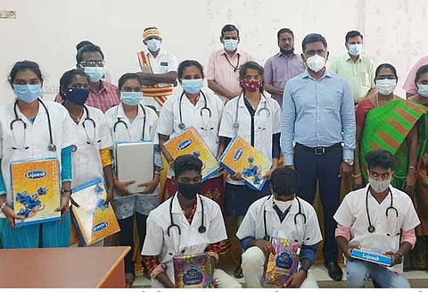 வரும் ஆண்டுகளில் நீட் தேர்வில் அதிக மாணவர்கள் தேர்ச்சி பெறும் வகையில் பயிற்சி அளிக்க வேண்டும் கலெக்டர் ஸ்ரீதர் ஆசிரியர்களுக்கு அறிவுரை