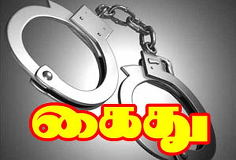 வாலிபரை எரித்துக்கொன்ற 3 பேர் கைது