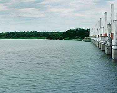 கண்டலேறு அணையில் இருந்து பூண்டி ஏரிக்கு கூடுதல் தண்ணீர் திறப்பு