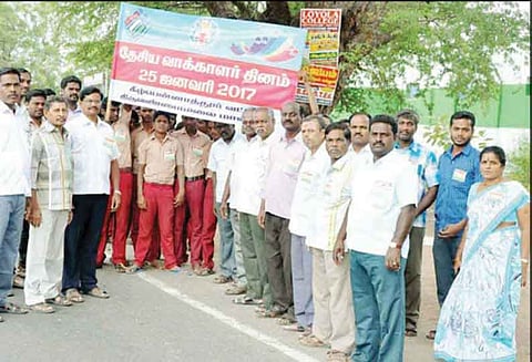 கீழ்பென்னாத்தூரில் வாக்காளர் விழிப்புணர்வு ஊர்வலம்