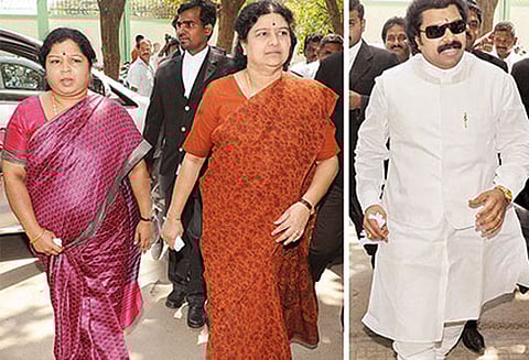 பெங்களூர் சிறையில் சசிகலா, இளவரசிக்கு கட்டில், டி.வி., மின் விசிறி வழங்கப்பட்டது