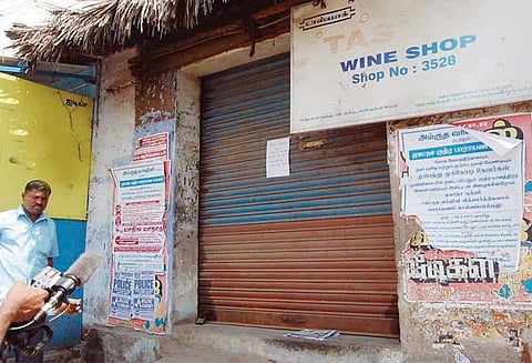 காஞ்சீபுரம் மாவட்டத்தில் 22 டாஸ்மாக் கடைகள் மூடப்பட்டன