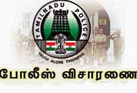 பேரணாம்பட்டு அருகே மோட்டார் சைக்கிள்கள் மோதல்; வாலிபர் பலி 4 பேர் காயம்