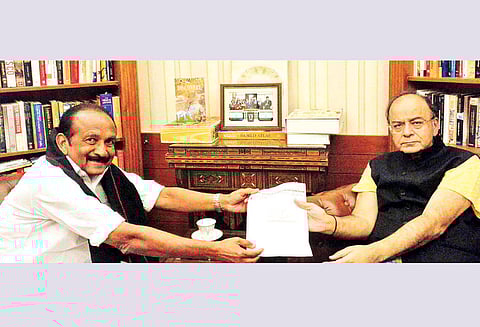 மத்திய நிதி மந்திரி அருண் ஜெட்லியுடன் வைகோ சந்திப்பு