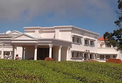 ஜெயலலிதாவின் கார் டிரைவர் பலி; குற்றம்சாட்டப்பட்ட மற்றொருவர் படுகாயம்