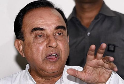 அரவிந்த் கெஜ்ரிவால் தனியார் நிறுவனத்திடம் ரூ. 2 கோடி லஞ்சமாக பெற்றார்: சுப்ரமணியன் சுவாமி புதிய குற்றச்சாட்டு