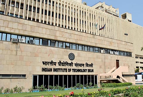 டெல்லி ஐஐடியில் விரைவில் வடிவமைப்பு பள்ளி துவங்கப்படும் - இயக்குநர் தகவல்