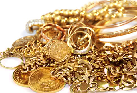 மதுரவாயலில் வீட்டின் பூட்டை உடைத்து 10 பவுன் நகை திருட்டு