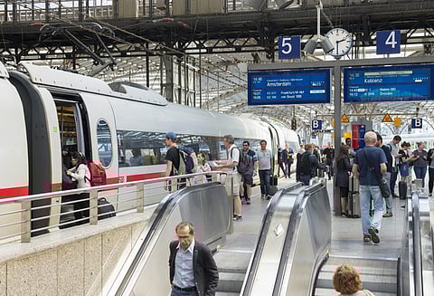 பெல்ஜியம் ரயில் நிலையத்தில் மனித வெடிகுண்டு தாக்குதல்