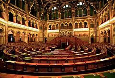 ஜி எஸ் டியை துவங்கும் போது அரசியல் இருக்கக்கூடாது - ஜெட்லி