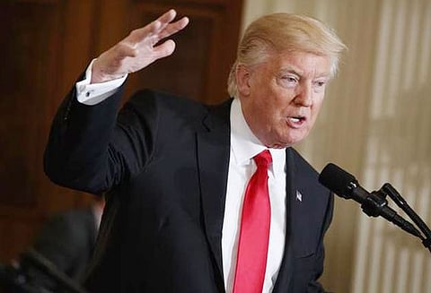 இஸ்லாமிய நாடுகளை சேர்ந்த பயணிகள் அமெரிக்காவிற்குள் நுழைய தடை அமலாகியது