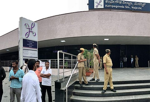 7 மணி நேரத்திற்கு பிறகு பெங்களுரூவில் மெட்ரோ ரயில்கள் மீண்டும் இயக்கம்