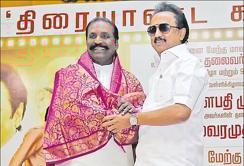“வைரமுத்துவுக்கு ‘கவிப்பேரரசு’ பட்டம் வழங்கியவர் கலைஞர் தான்” மு.க.ஸ்டாலின்