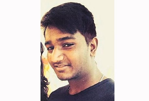 ரவுடி ஸ்ரீதர் மகனிடம் போலீசார் மீண்டும் விசாரணை இன்றும் நடக்கிறது