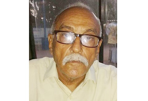 ஏர்வாடியில் போலி அடையாள அட்டைகளுடன் பாகிஸ்தான் முதியவர் கைது செய்யப்பட்டதால் பரபரப்பு