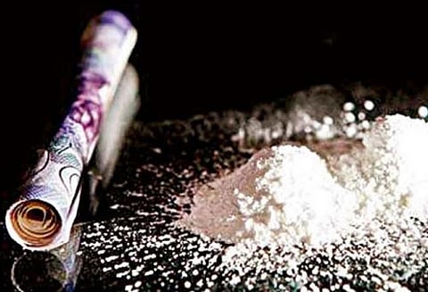 போதைப்பொருள் வழக்கு: தெலுங்கு நடிகர் ரவிதேஜாவின் ஓட்டுநர் விசாரணைக்குழு முன் ஆஜர்