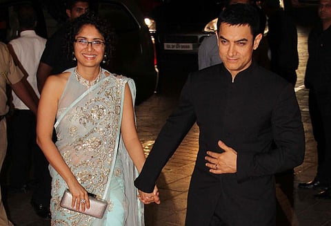 அமீர் கான், மனைவிக்கு பன்றிக் காய்ச்சல் எனத் தகவல்