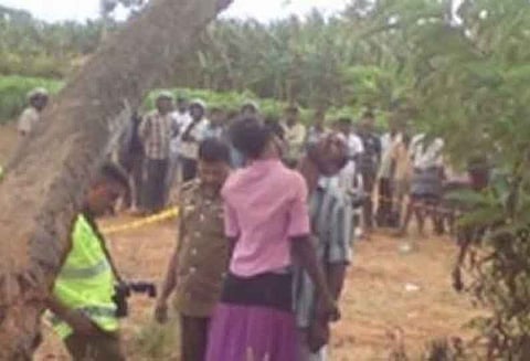 ஒரே கயிற்றில் தூக்கு போட்டு தற்கொலை செய்த காதல் ஜோடிகள்