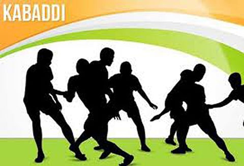 புரோ கபடி: மும்பையை வீழ்த்தியது குஜராத்