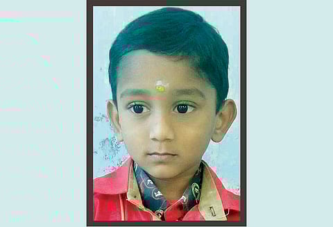 திருப்பூரில் மருத்துவமனையில் சிகிச்சை பெற்ற சிறுவன் திடீர் சாவு