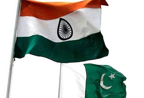 எல்லையில் அத்துமீறியதாக குற்றச்சாட்டு: இந்திய துணைத்தூதருக்கு பாகிஸ்தான் சம்மன்