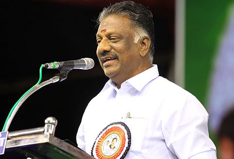 ஜாதகம் சரியில்லாத சிலர் ‘இந்த ஆட்சி நீடிக்காது என்று ஜோசியம் சொல்கிறார்கள்’ ஓ.பன்னீர்செல்வம் தாக்கு