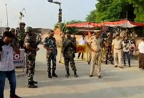 தேரா சச்சா சவுதா மையத்தின் தலைமை இடத்தில் அதிகாரிகள் சோதனை