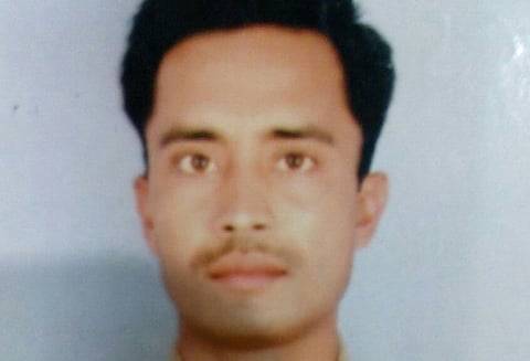 காஷ்மீர் அர்னியா செக்டாரில் பாகிஸ்தான் ராணுவம் அத்துமீறி தாக்குதல், ராணுவ வீரர் வீரமரணம்