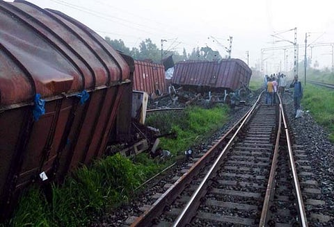 ஒடிசாவில் சரக்கு ரயில் தடம் புரண்டது: ரயில் போக்குவரத்து பாதிப்பு