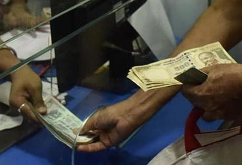 புதிய 100 ரூபாய் நோட்டுக்கள் விரைவில்!