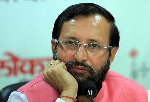 கல்வி நிறுவனங்கள் பெயரில் இருக்கும் மதப்பெயரை நீக்கும் திட்டம் மத்திய அரசிடம் கிடையாது