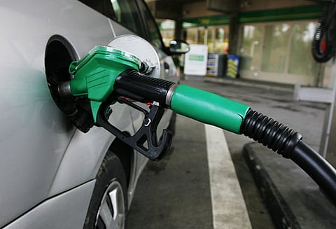 பெட்ரோல், டீசல் மீதான வாட் வரியை குறைத்தது மத்திய பிரதேச அரசு