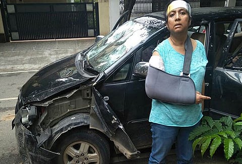 சட்டவிரோத இறைச்சி கூடாரம் பற்றி போலீசாருக்கு தகவல் அளித்த பெண் மென்பொறியாளர் மீது கும்பல் தாக்குதல்