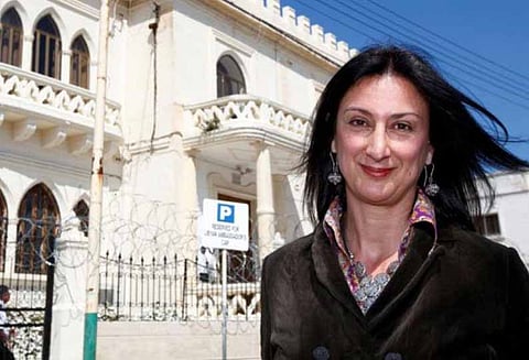 ‘பனாமா கேட்’ ஊழலை அம்பலபடுத்திய பத்திரிகையாளர் குண்டு வீசி கொலை