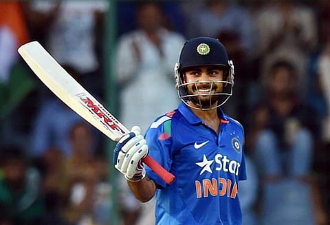 நியூசிலாந்துக்கு எதிரான முதல் ஒரு நாள் போட்டி; அரை சதம் கடந்த கோஹ்லி