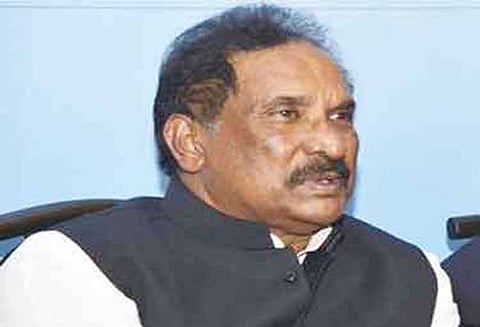 தற்கொலை விவகாரம்: மந்திரி கே.ஜே.ஜார்ஜ்–2 ஐ.பி.எஸ். அதிகாரிகள் மீது சி.பி.ஐ. வழக்கு