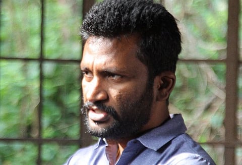 வெவ்வேறு கதாநாயகனை வைத்து “2 மொழிகளில் படம் எடுப்பது, சிரமம்” -டைரக்டர் சுசீந்திரன்