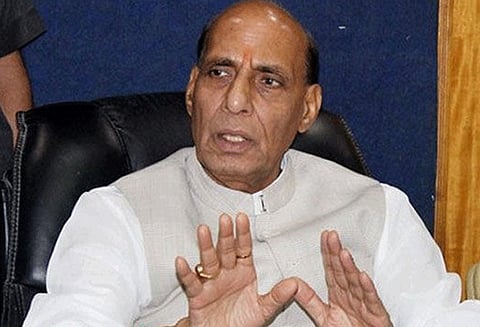 தொலைபேசி ஒட்டு கேட்பு விவகாரம் ராய் புகாரை அரசு ஆய்வு செய்கிறது: ராஜ்நாத் சிங்