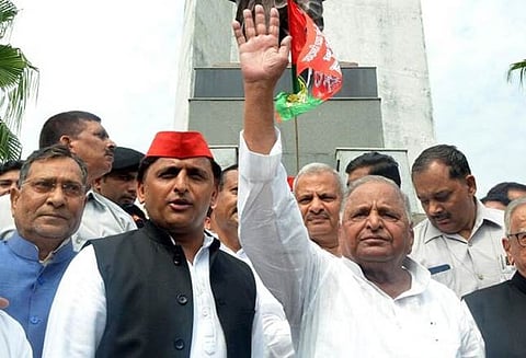 அகிலேஷ்யாதவ் முதலில் என் மகன், அவருக்கு என் ஆசிர்வாதம் எப்போதும் உண்டு: முலாயம் சிங் யாதவ்