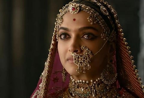 குஜராத்தில் பத்மாவதியை திரையிட அனுமதிக்க மாட்டோம்: முதல்வர் விஜய் ரூபானி டுவிட்டரில் பதிவு