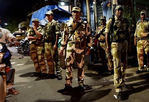 ஆர்.கே.நகர் தொகுதியில் ரூ.3.26 லட்சம் பறிமுதல் பறக்கும்படை அதிகாரிகள் அதிரடி