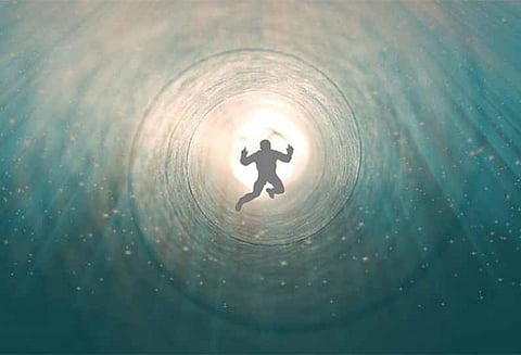 ’மரணத்திற்கு பிறகு வாழ்க்கை’ மூளை அறுவை சிகிச்சை நிபுணரின் அனுபவ புத்தகம்