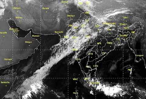 அந்தமான் அருகே வருகிற 25-ம் தேதி புதிய புயல் உருவாக வாய்ப்பு-இந்திய வானிலை மையம்